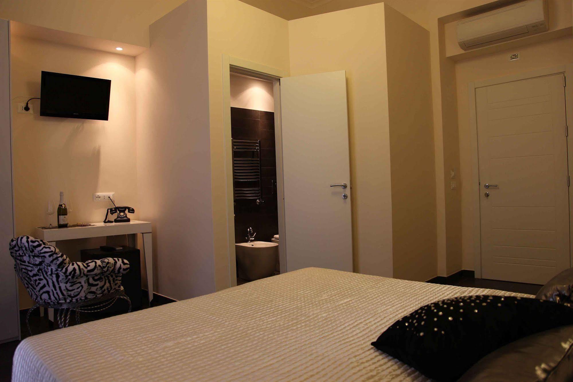 Deko Rome Bed and Breakfast Buitenkant foto